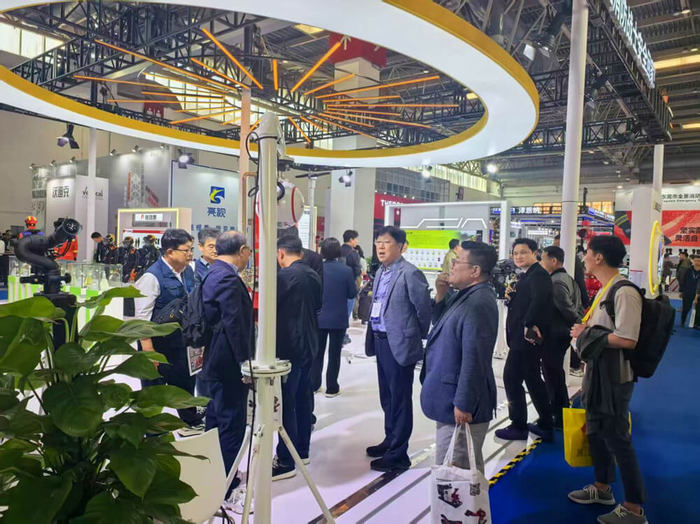 A 2025-ös kínai tűzvész sikeres lezárása